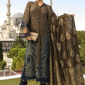 Authentic maria b three piece winter dress